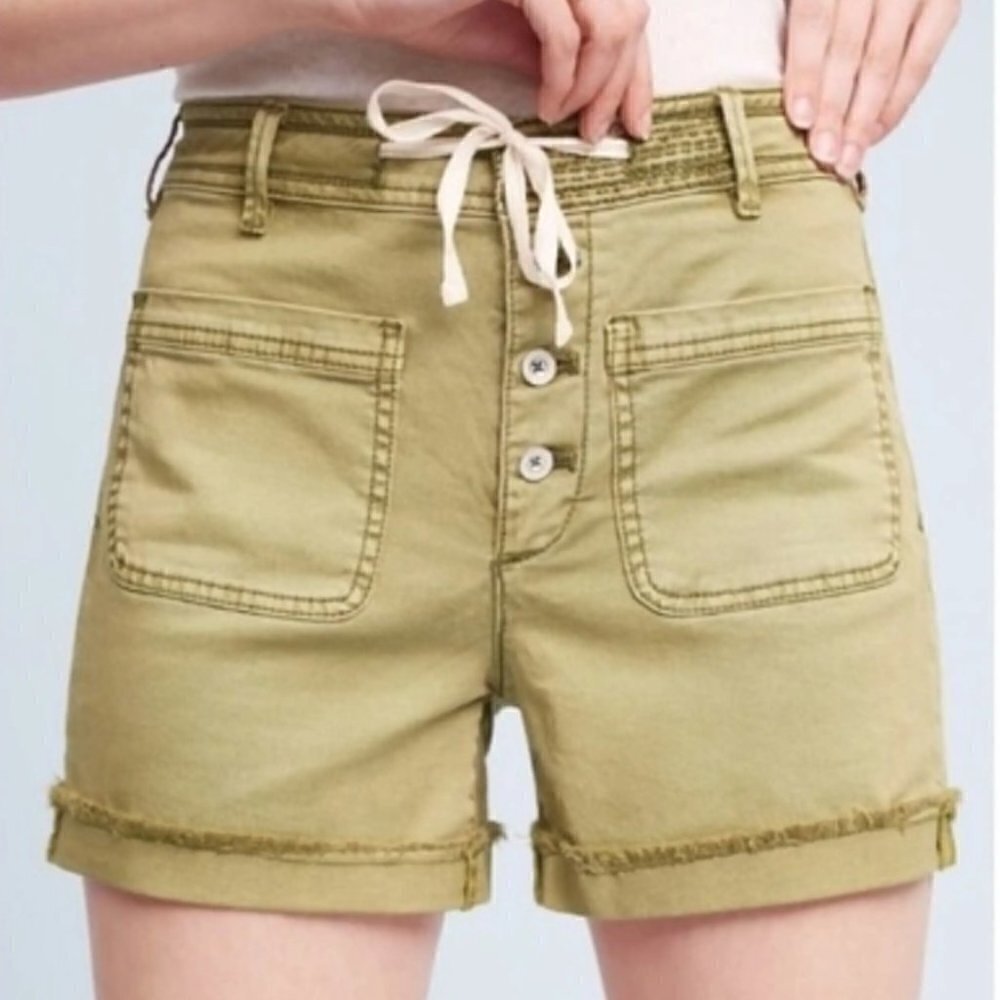 Chino by Anthroplogie army green high rise shorts size 25